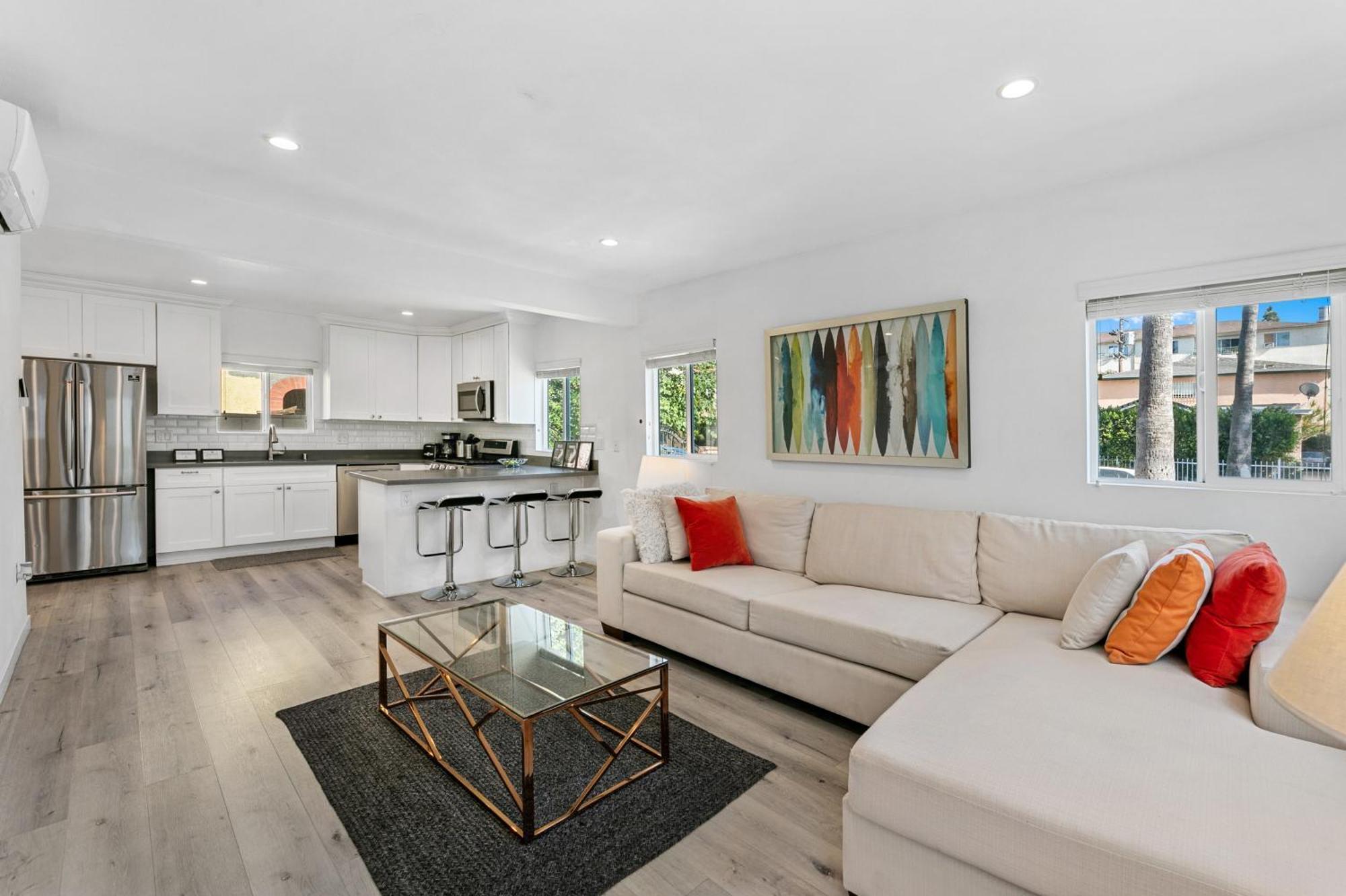 Muirfield Chic City Bungalow With Parking Los Angeles Exterior photo