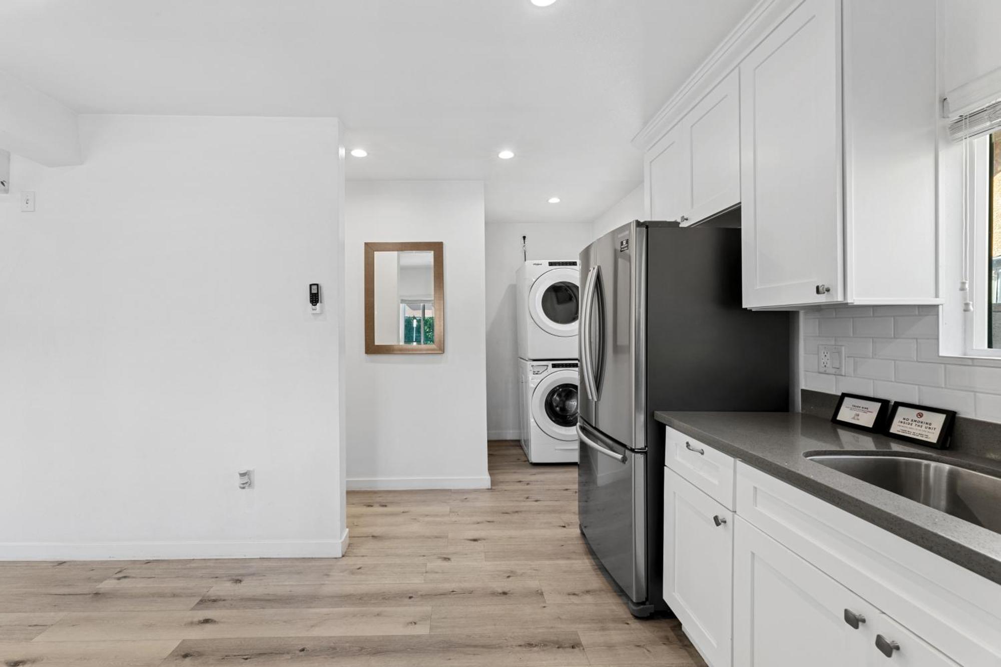 Muirfield Chic City Bungalow With Parking Los Angeles Exterior photo