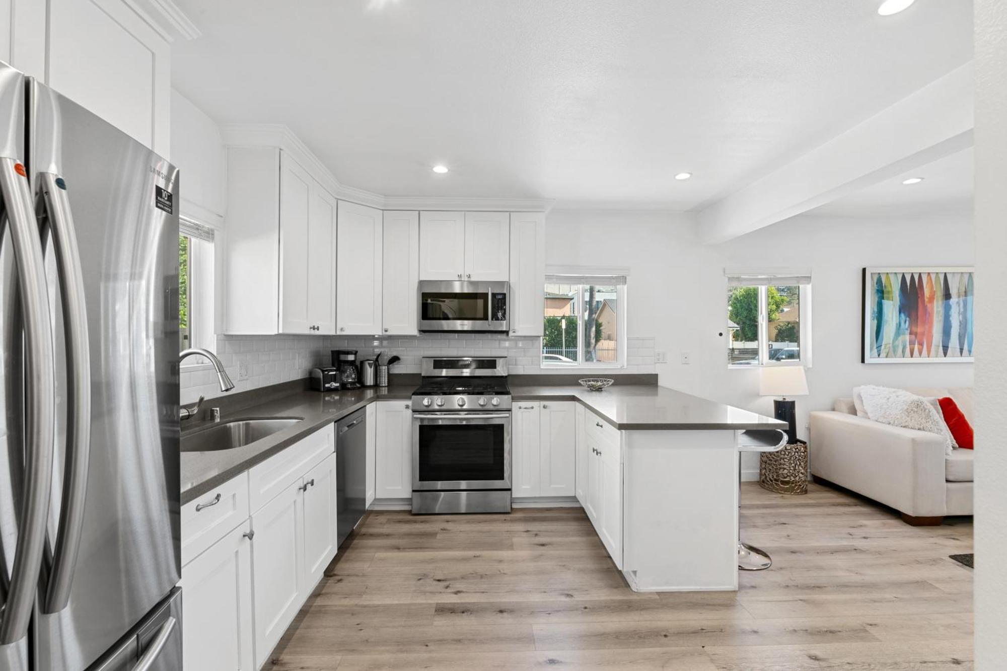 Muirfield Chic City Bungalow With Parking Los Angeles Exterior photo